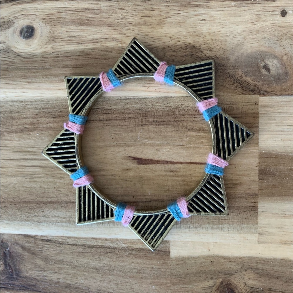Jewelmint unique zigzag bangle vintage jewelry NWOT